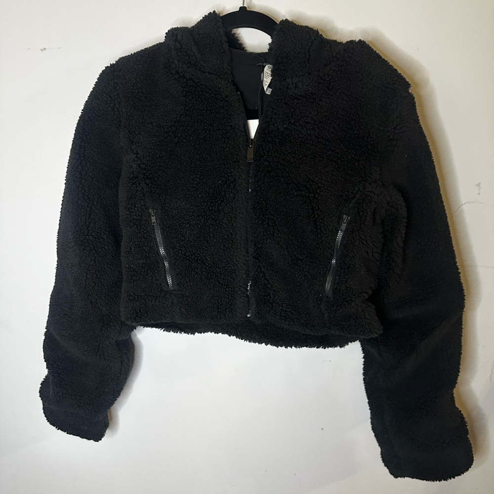 ALO Yoga women’s LA Sherpa Jacket in black sz small